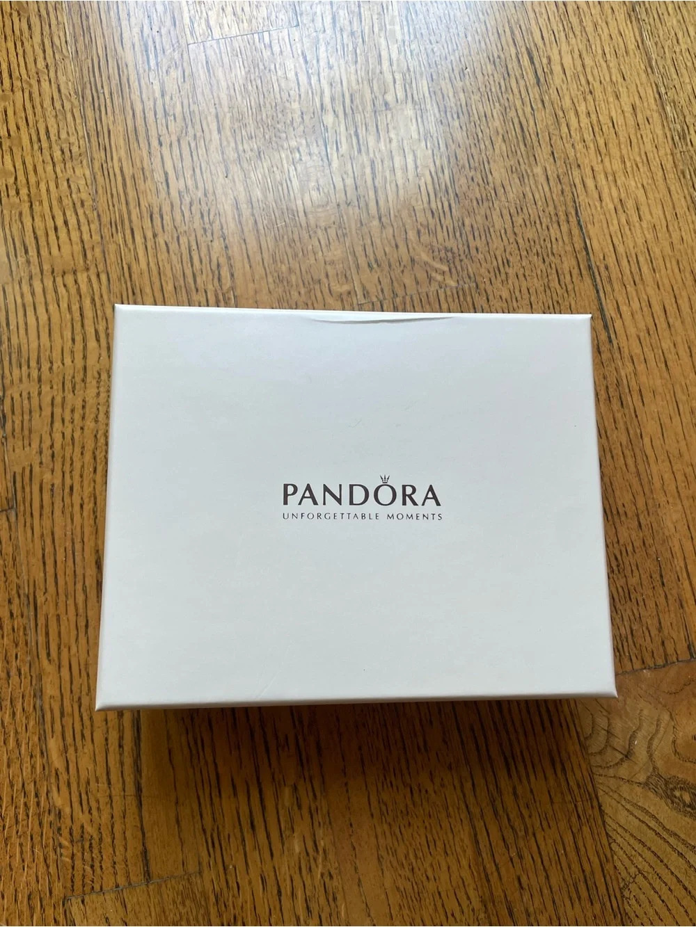 Pandora Genuine Leather Cream Color Storage Organizer Case Jewelry Box (NEW)